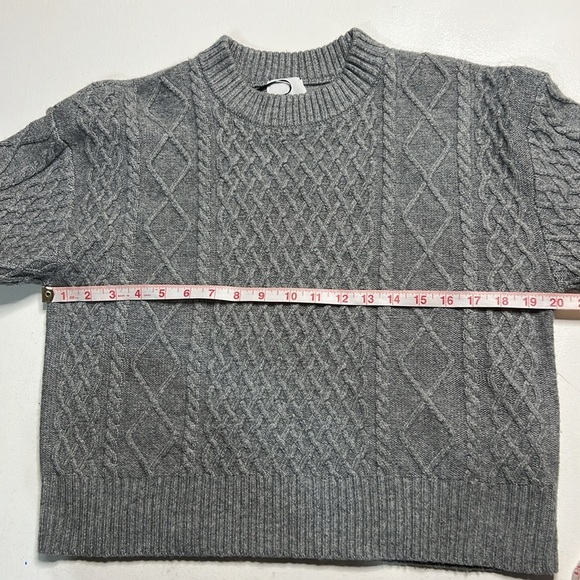 H&M Wool Blend Gray Crop Sweater size S - Picture 5 of 7